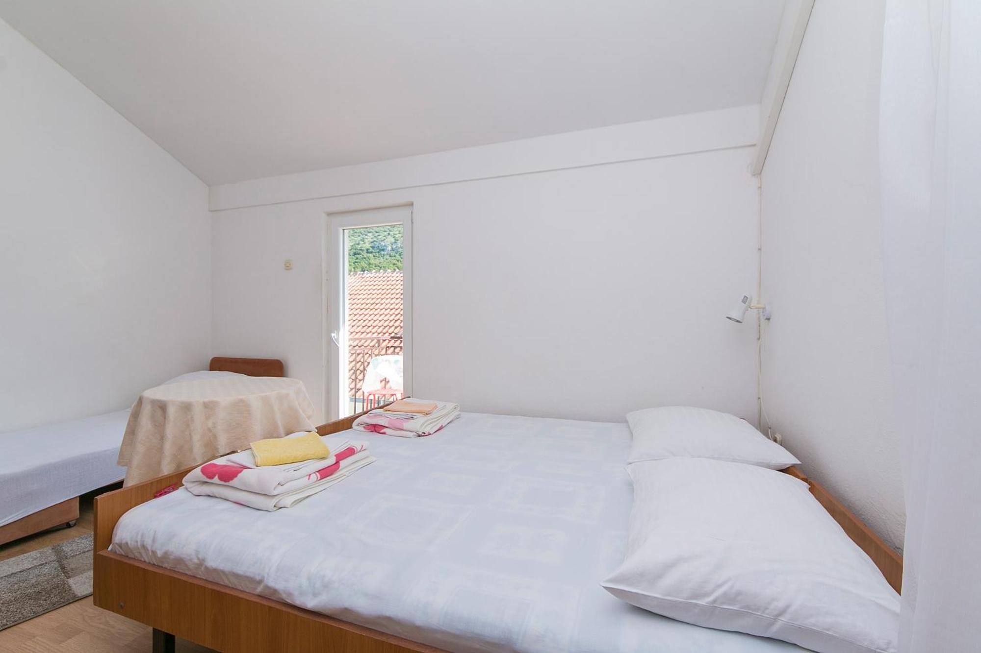 Apartments By The Sea Podaca, Makarska - 516 Bilik gambar